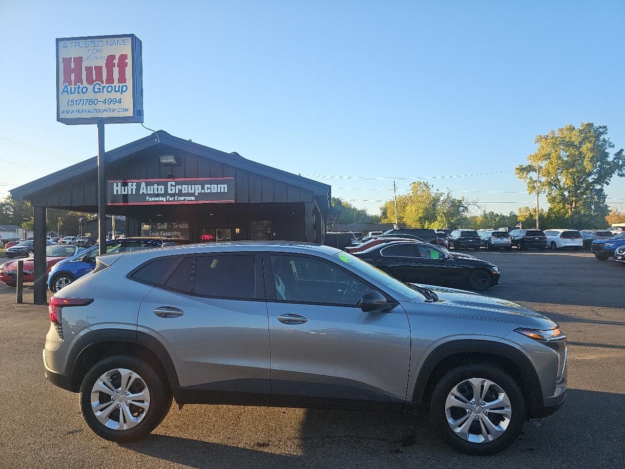 2025 Chevrolet Trax FWD 4dr LS