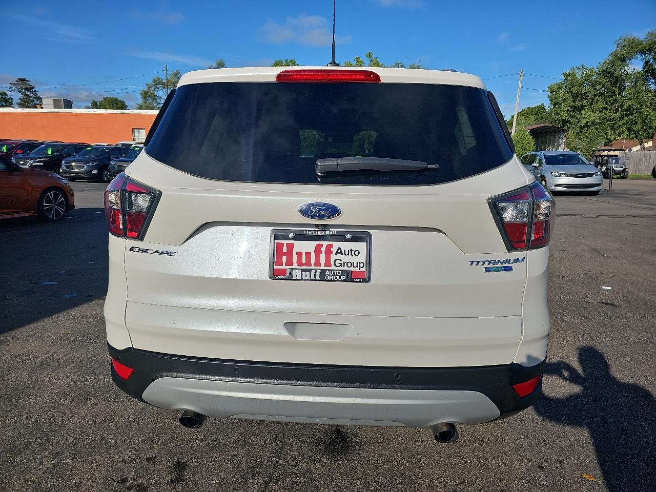 Ford Escape Titanium 4WD 2017