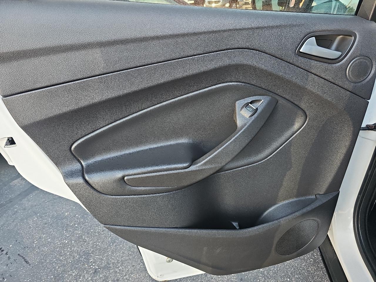 Ford Escape Titanium 4WD 2017
