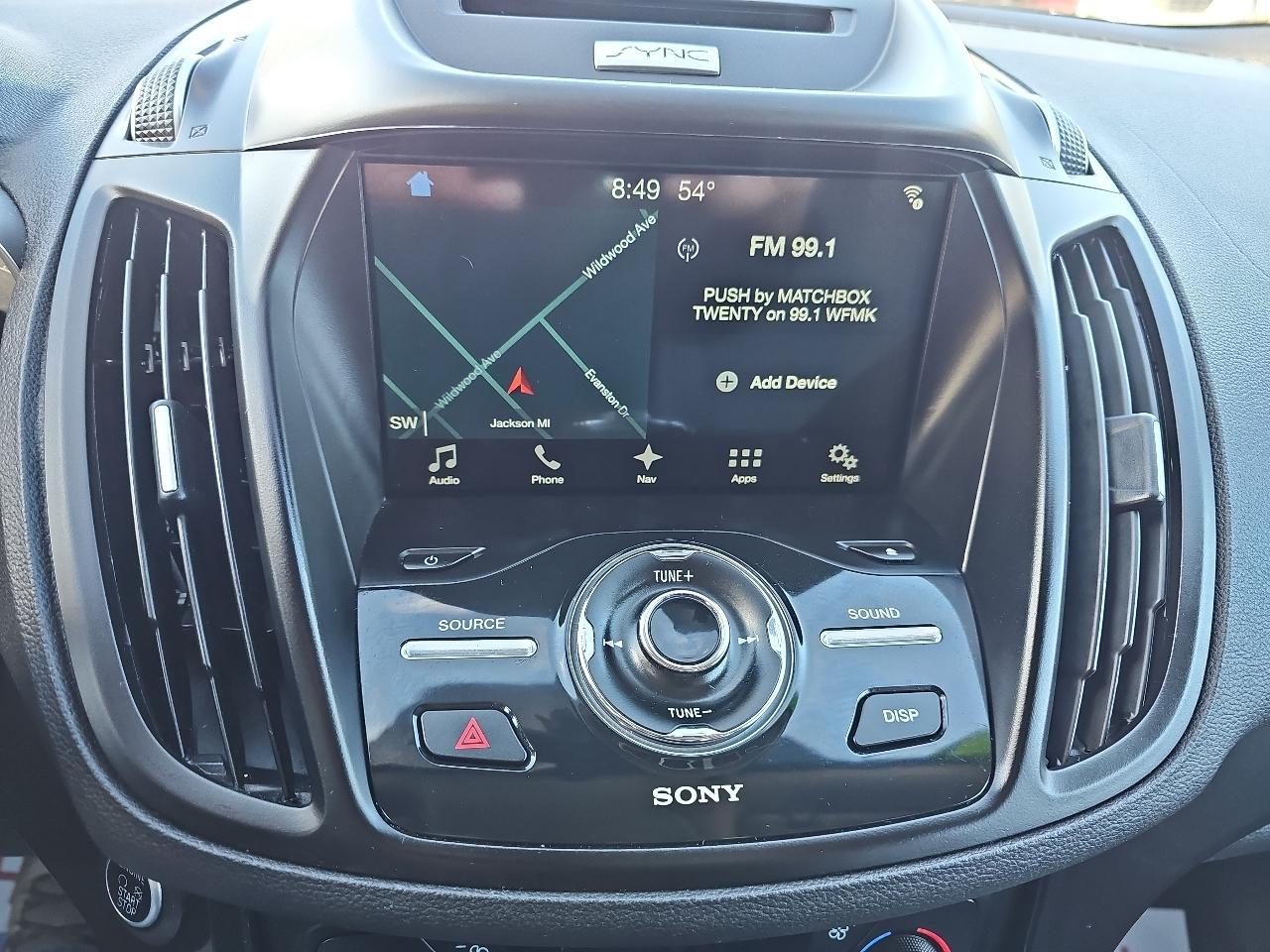Ford Escape Titanium 4WD 2017