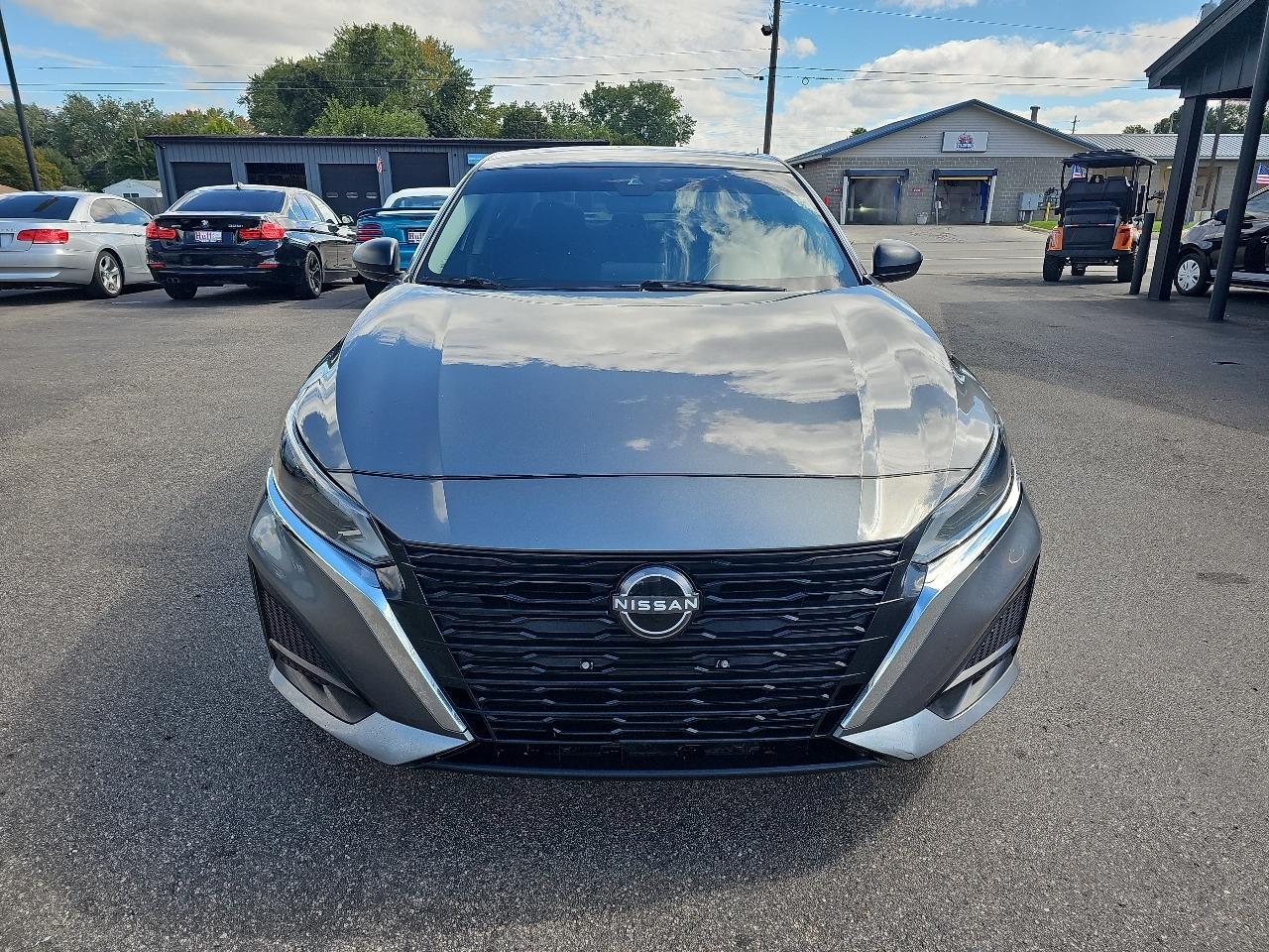 Nissan Altima 2.5 SV AWD Sedan 2024