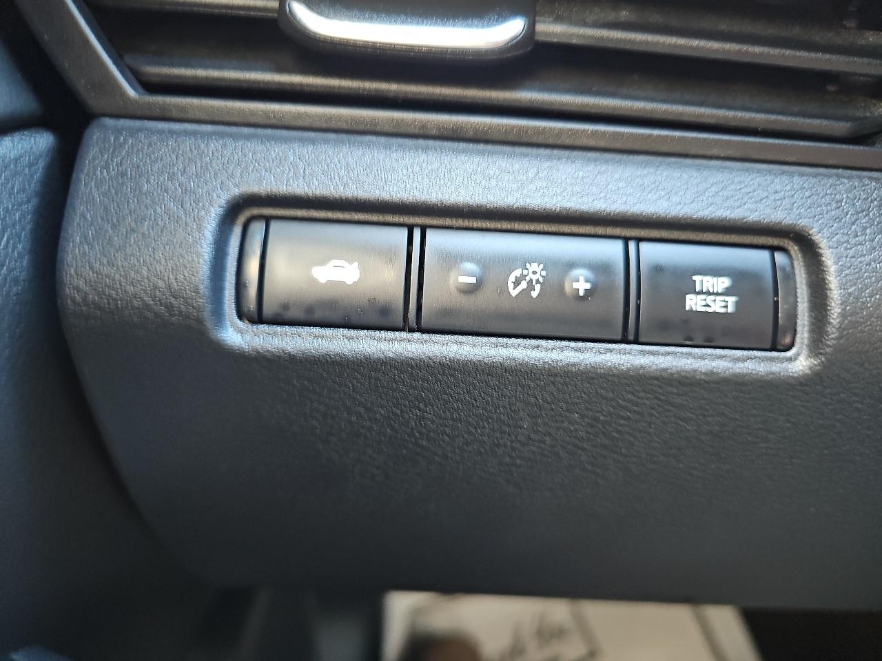 Nissan Altima 2.5 SV AWD Sedan 2024