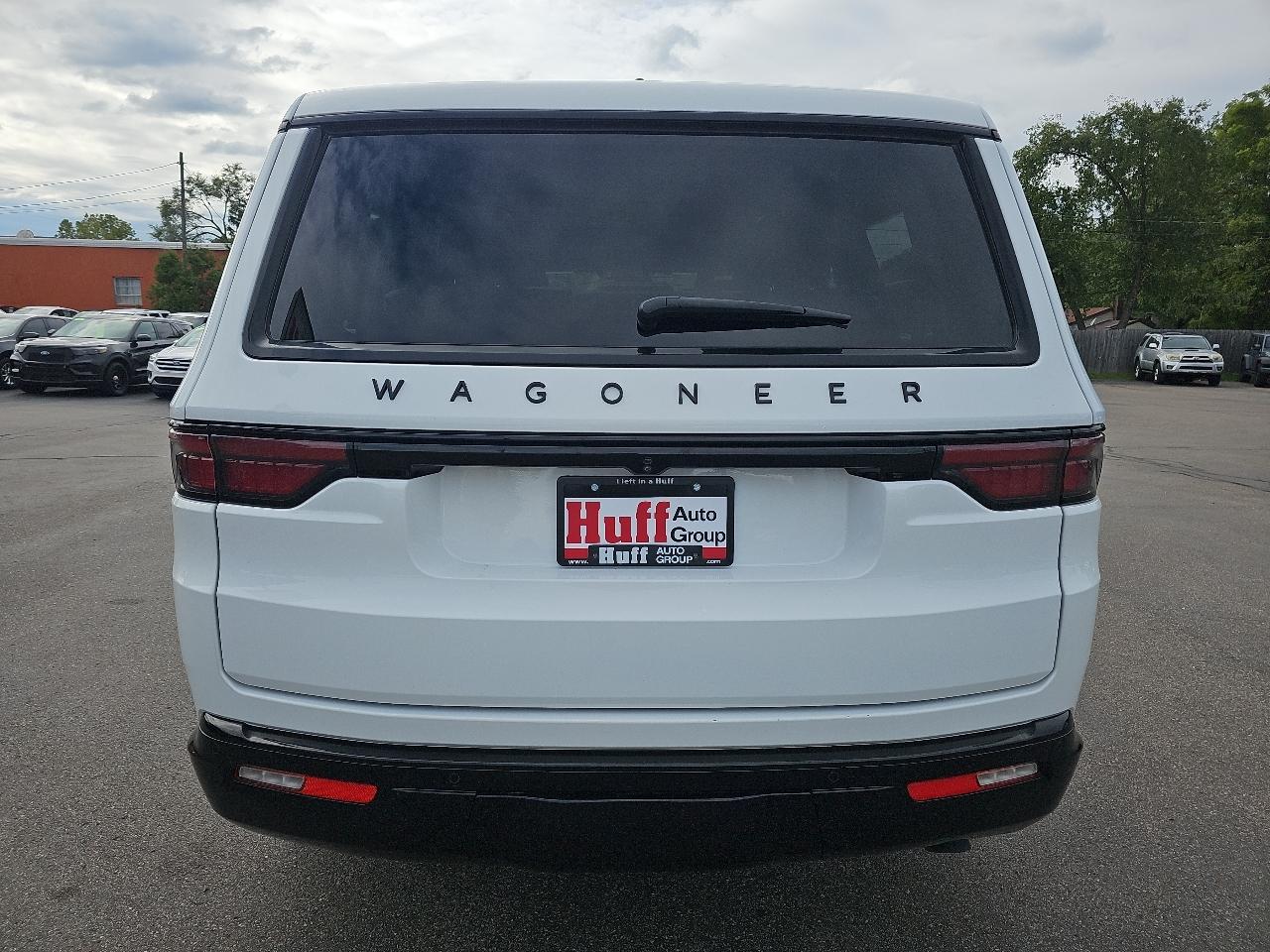 Jeep Wagoneer Series II Carbide 4x4 2024