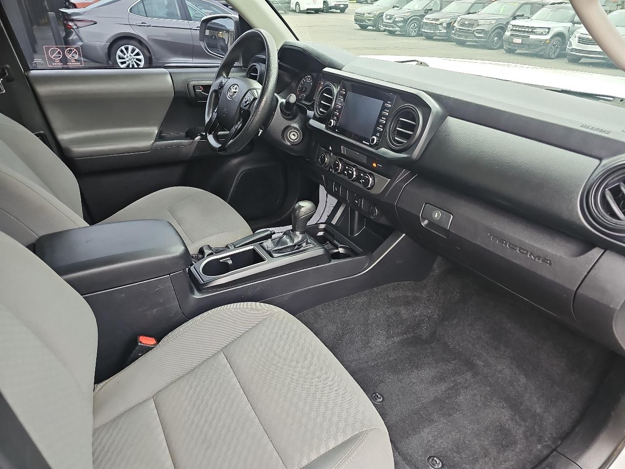 Toyota Tacoma 4WD SR5 Double Cab 6' Bed AT (Natl) 2021