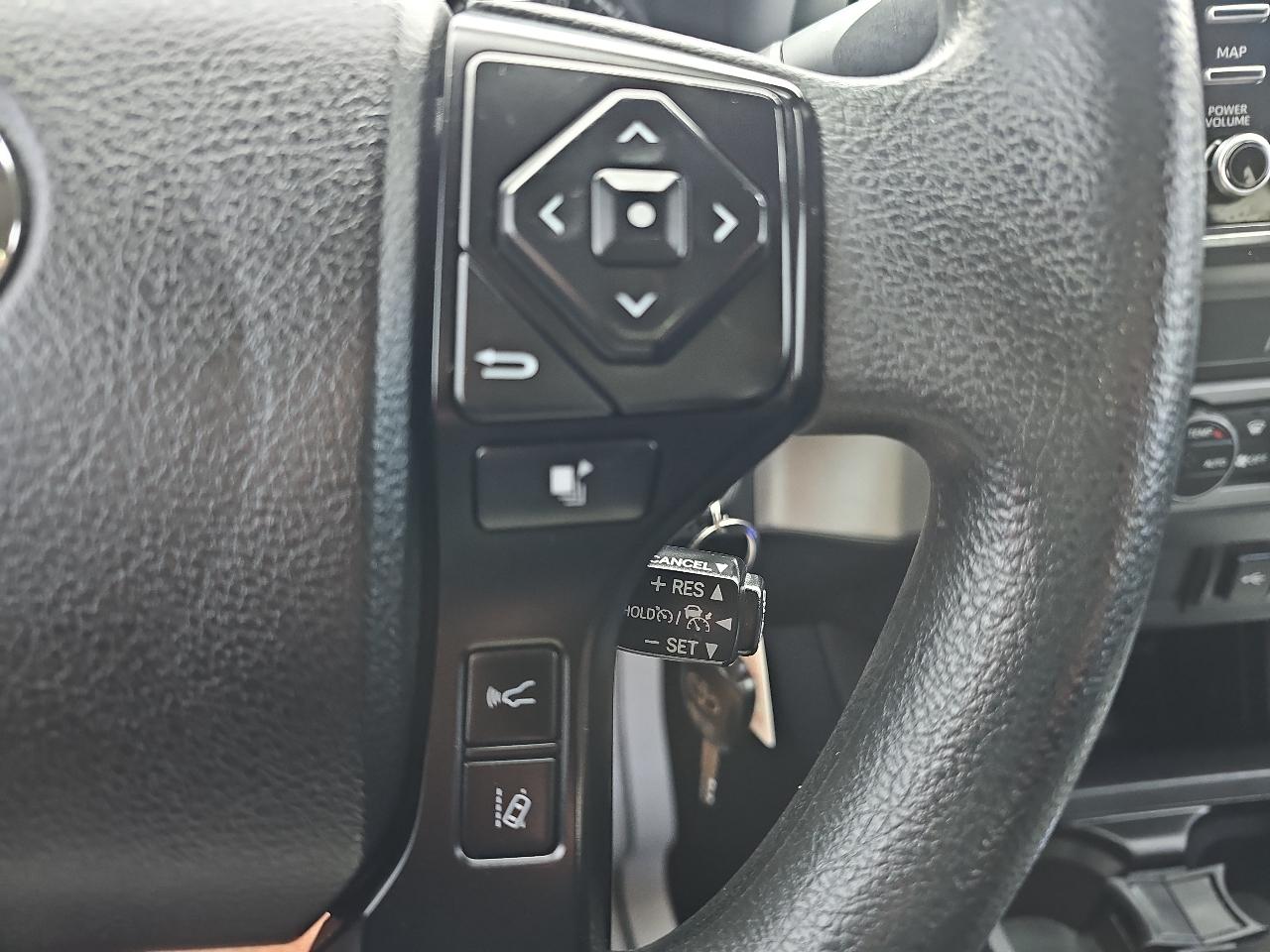 Toyota Tacoma 4WD SR5 Double Cab 6' Bed AT (Natl) 2021