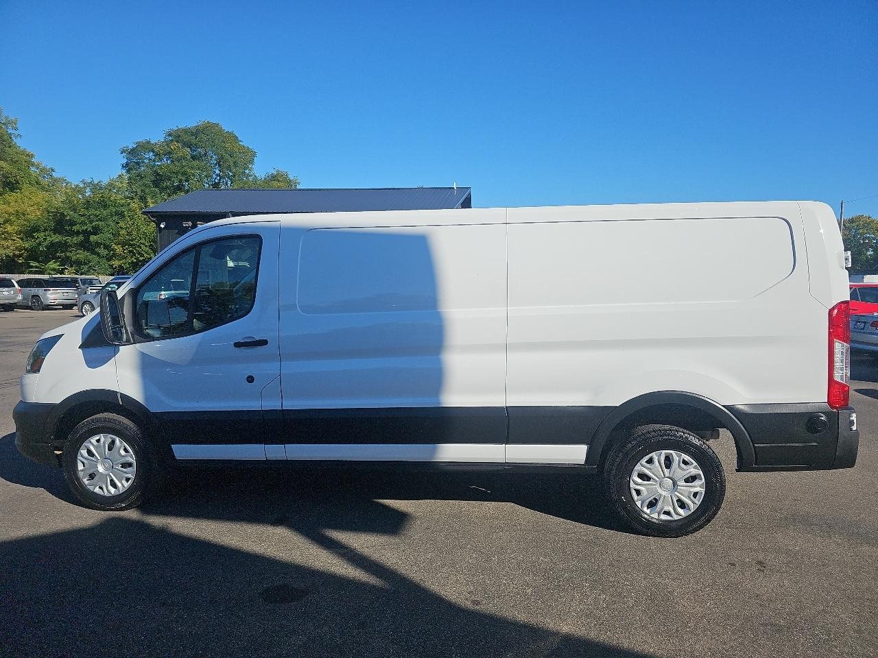 Ford E-Transit Cargo Van T-350 130" Low Rf 9500 GVWR RWD 2024
