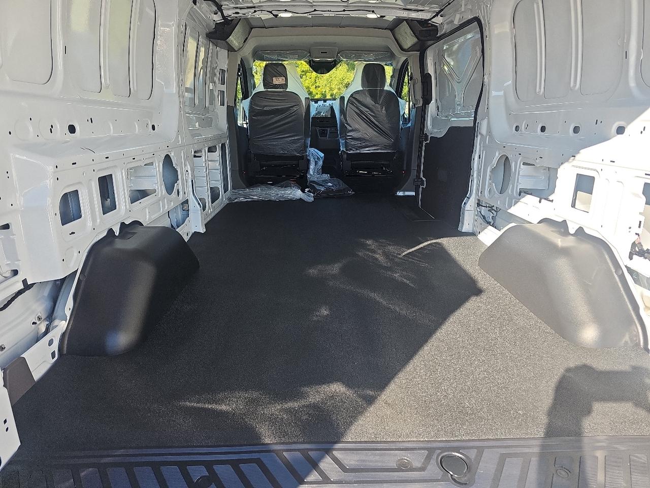 Ford E-Transit Cargo Van T-350 130" Low Rf 9500 GVWR RWD 2024