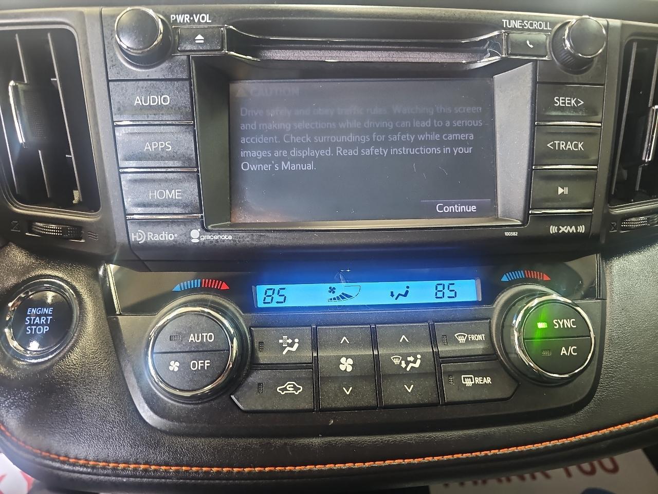 Toyota RAV4 SE AWD (Natl) 2017