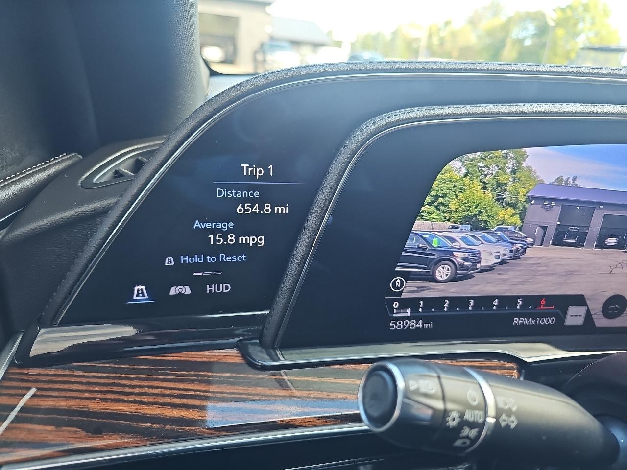Cadillac Escalade 4WD 4dr Premium Luxury 2022