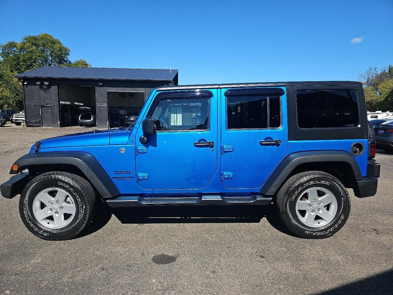 Jeep Wrangler Unlimited 4WD 4dr Sport 2015