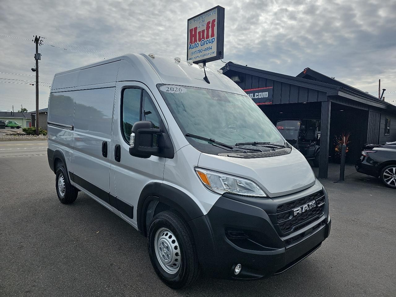2026 RAM ProMaster Cargo Van Tradesman 1500 High Roof 136" WB w/Pass Seat