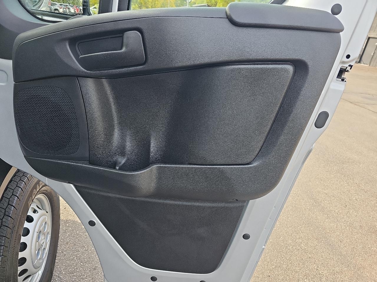 RAM ProMaster Cargo Van Tradesman 1500 High Roof 136" WB w/Pass Seat 2026