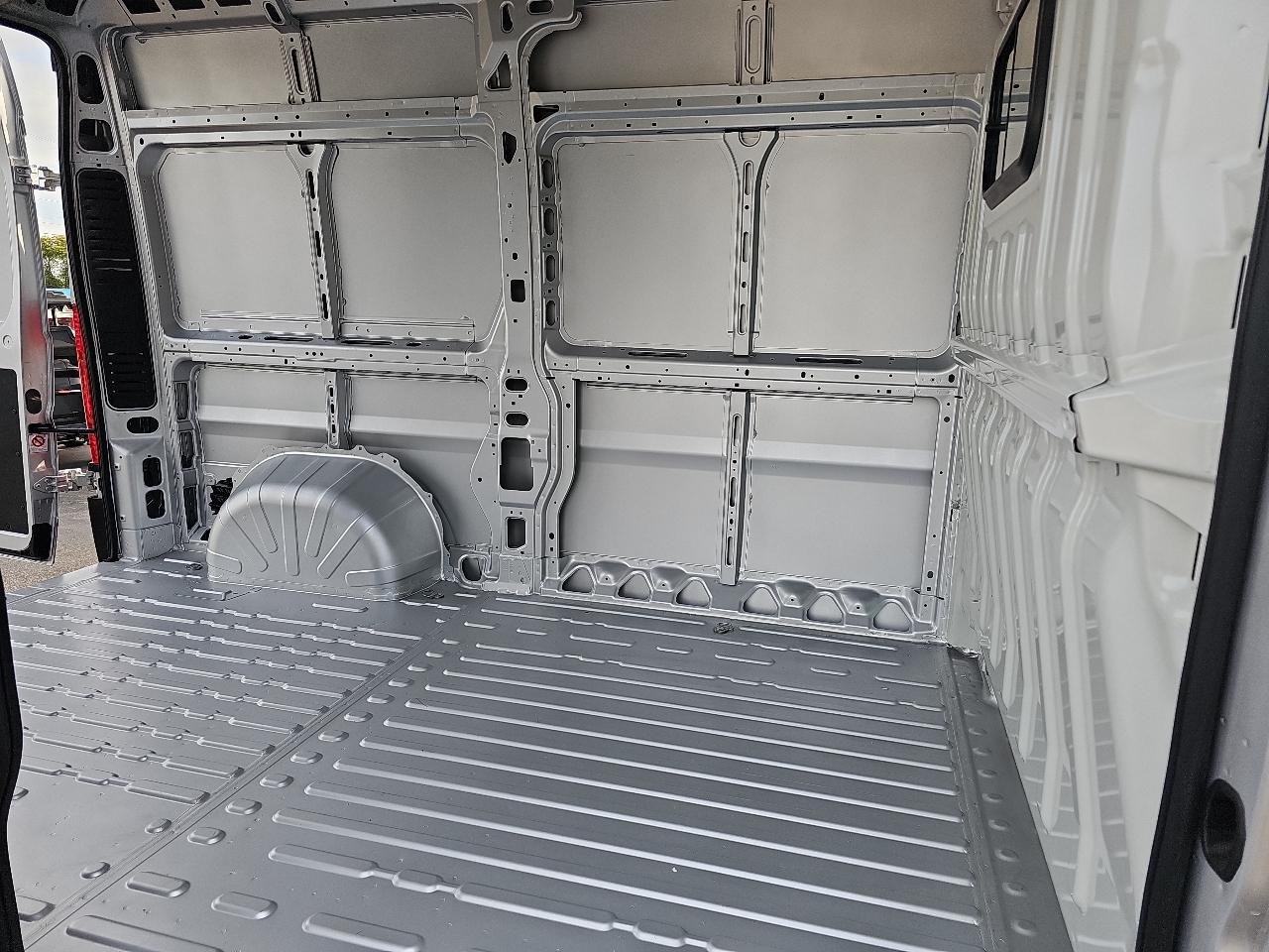 RAM ProMaster Cargo Van Tradesman 1500 High Roof 136" WB w/Pass Seat 2026
