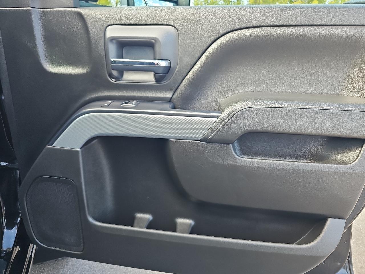 Chevrolet Silverado 2500HD 4WD Crew Cab 153.7" LT 2018