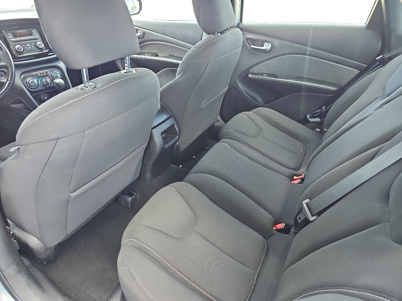 Dodge Dart 4dr Sdn SXT 2013