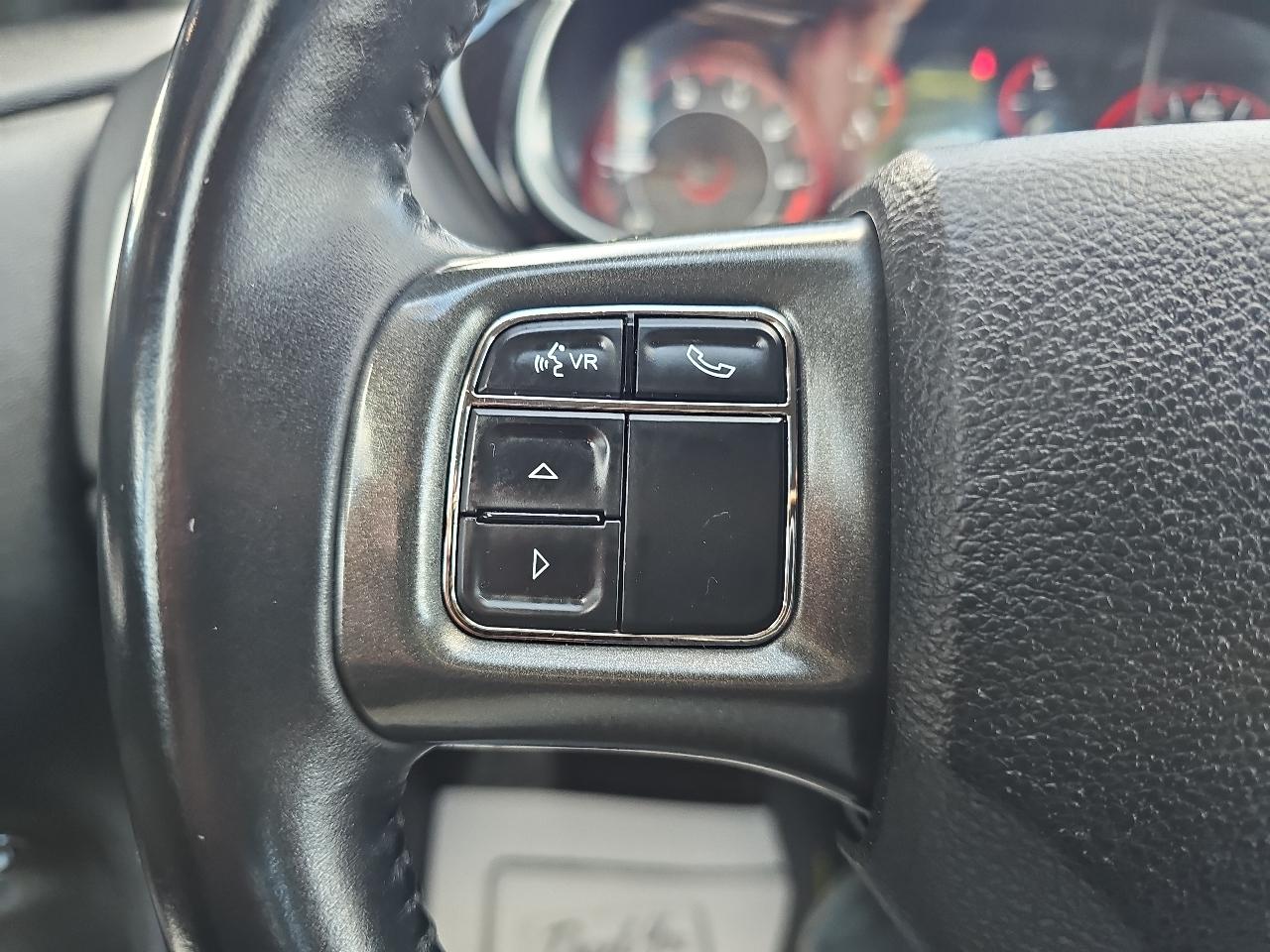 Dodge Dart 4dr Sdn SXT 2013