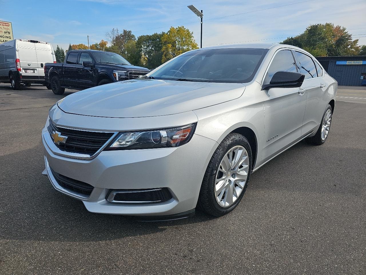 Chevrolet Impala 4dr Sdn LS w/1FL 2018
