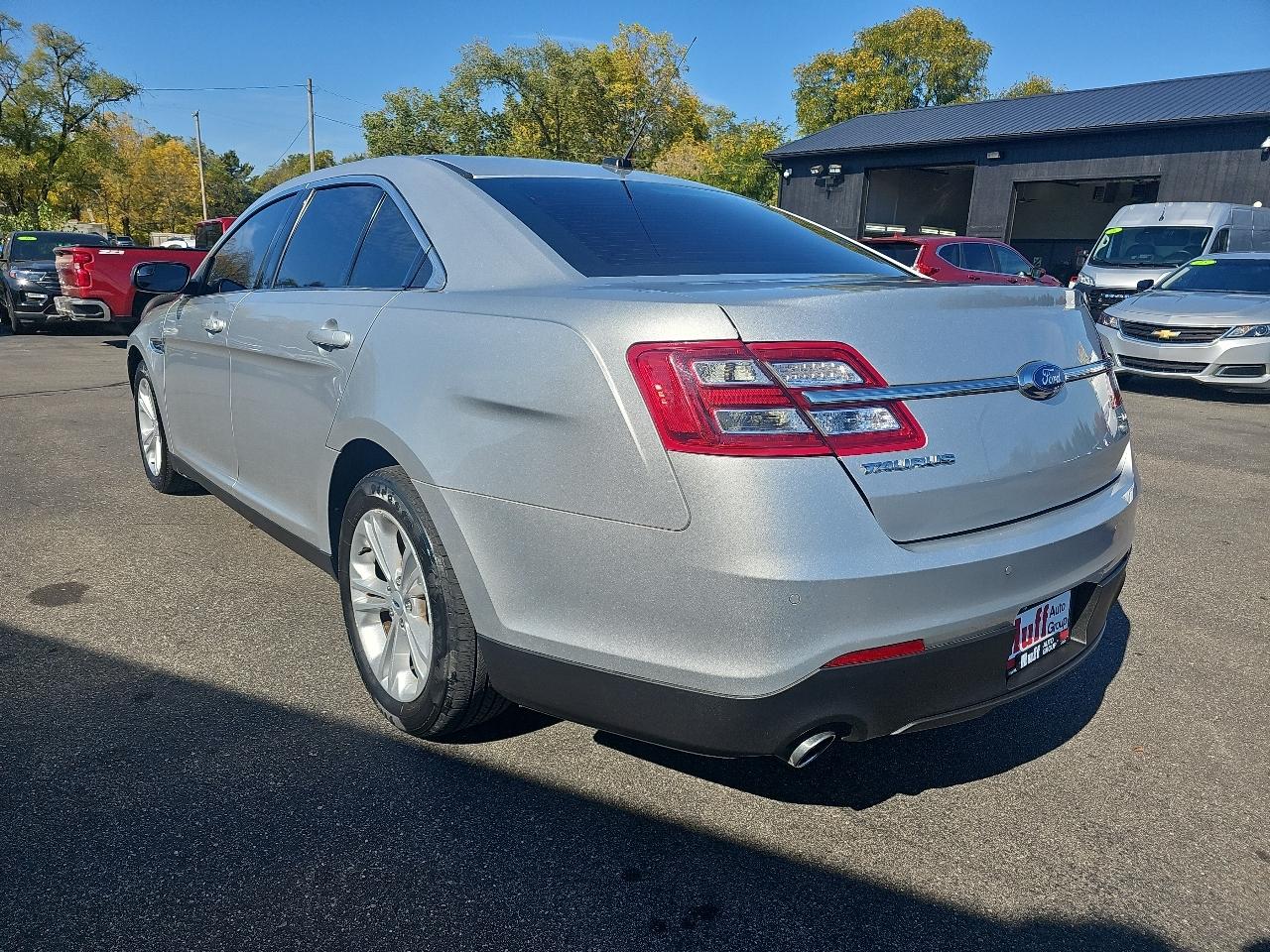 Ford Taurus SEL AWD 2018