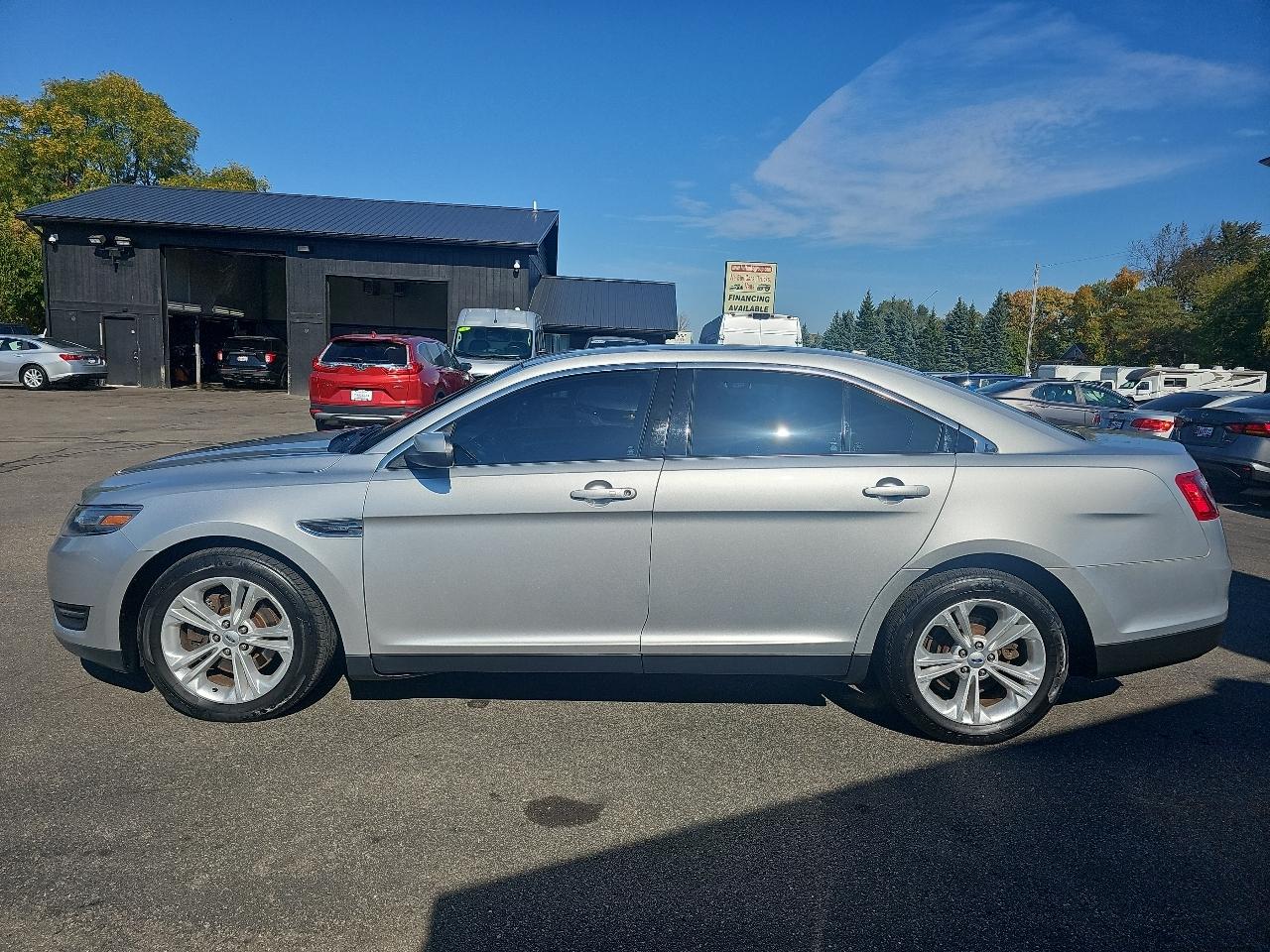 Ford Taurus SEL AWD 2018