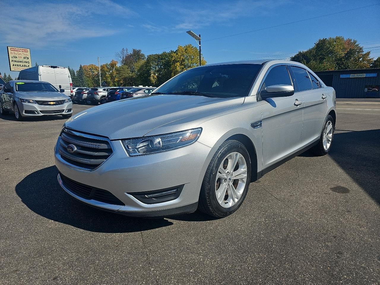 Ford Taurus SEL AWD 2018