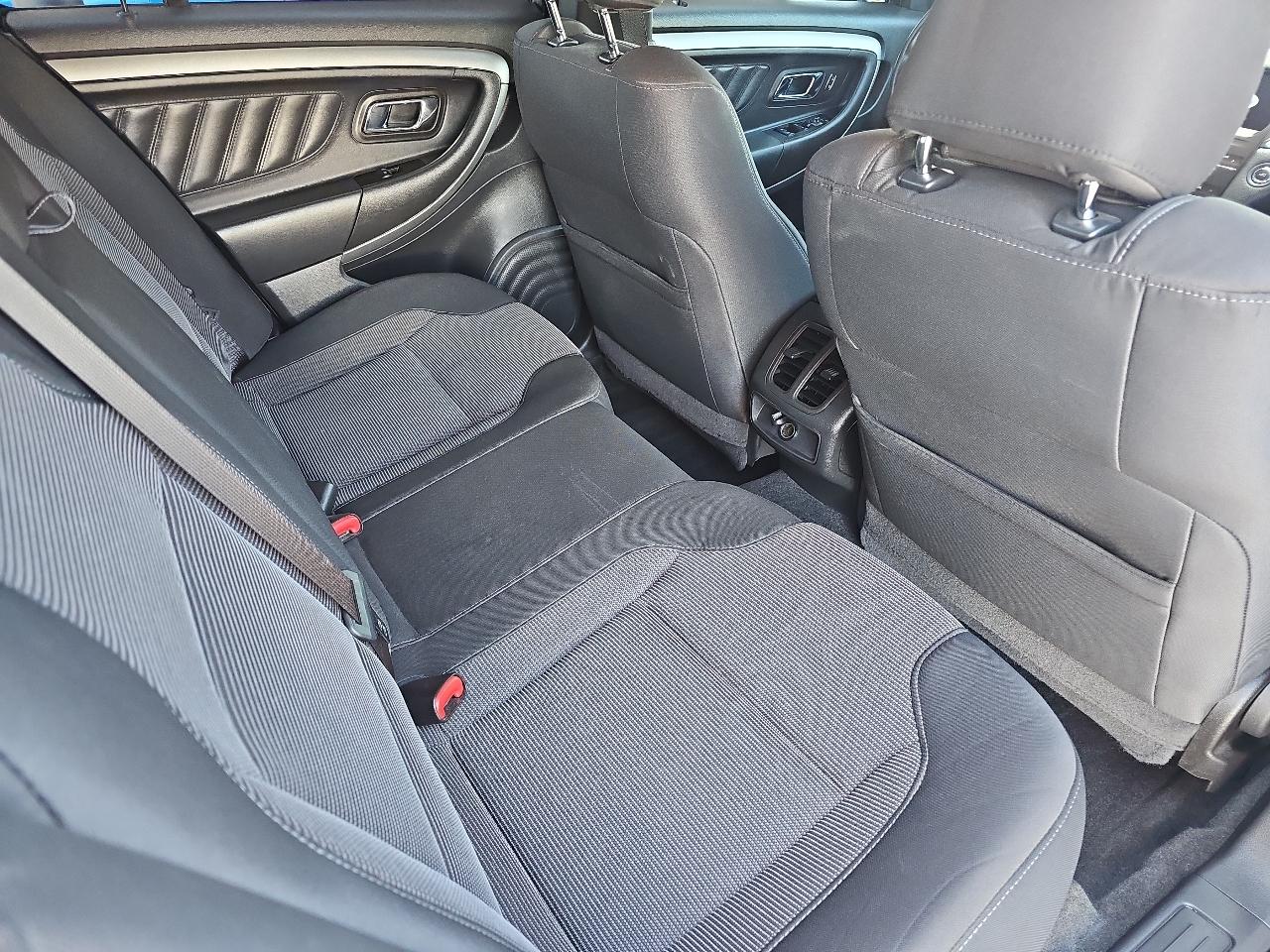 Ford Taurus SEL AWD 2018