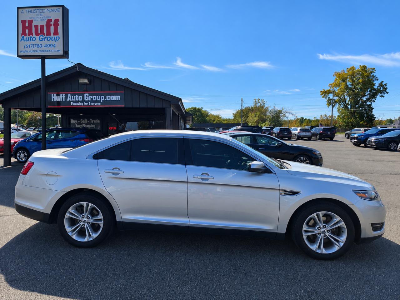 Ford Taurus SEL AWD 2018