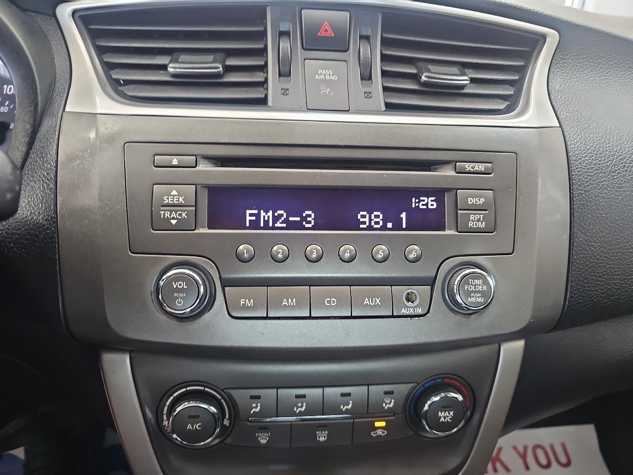 Nissan Sentra 4dr Sdn I4 CVT SV 2014