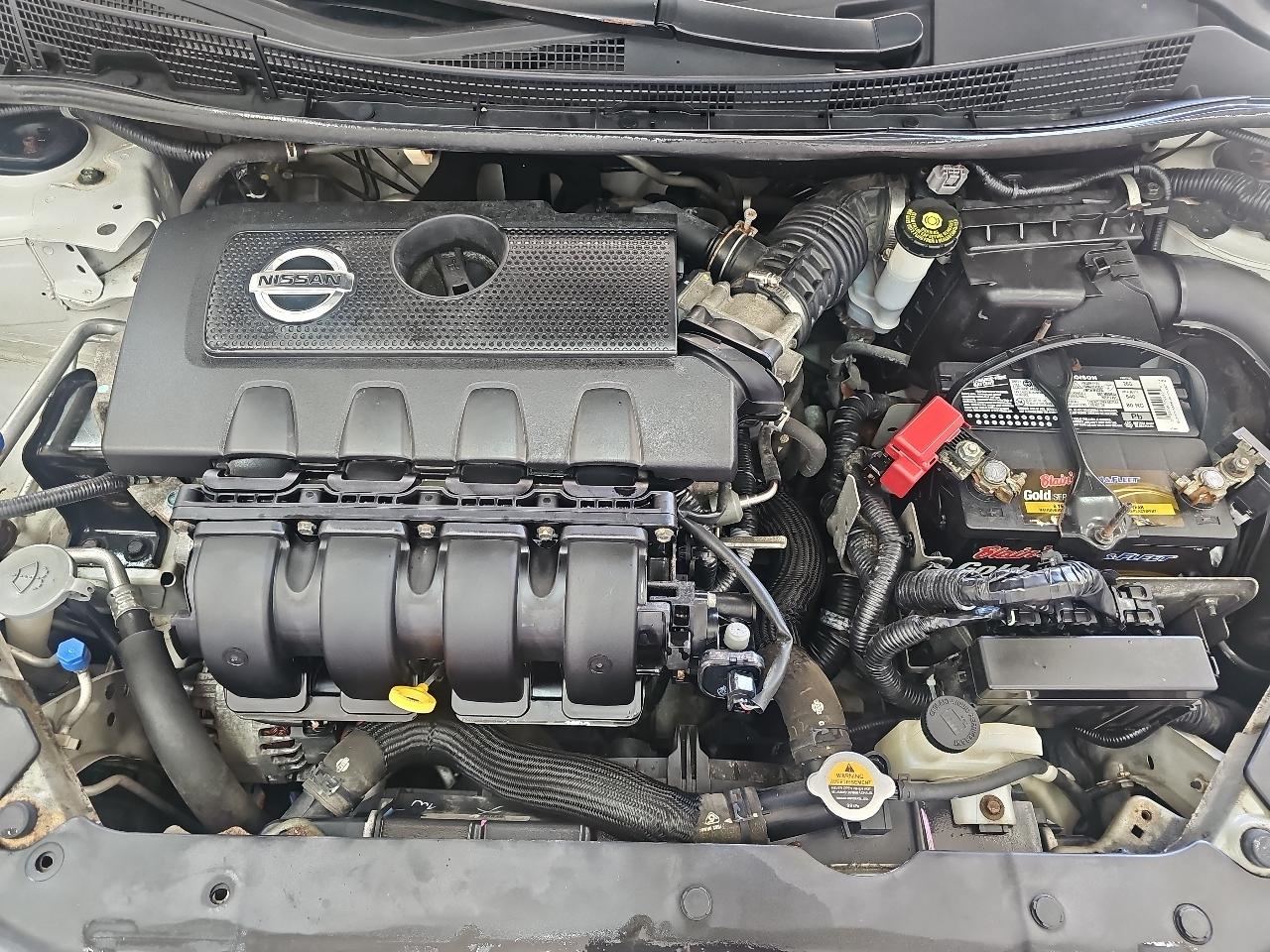 Nissan Sentra 4dr Sdn I4 CVT SV 2014