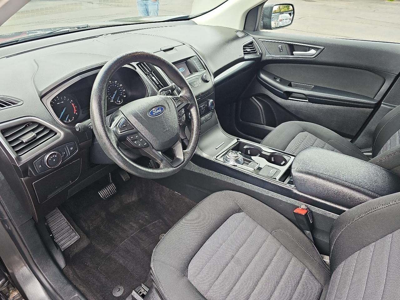 Ford Edge SE FWD 2019