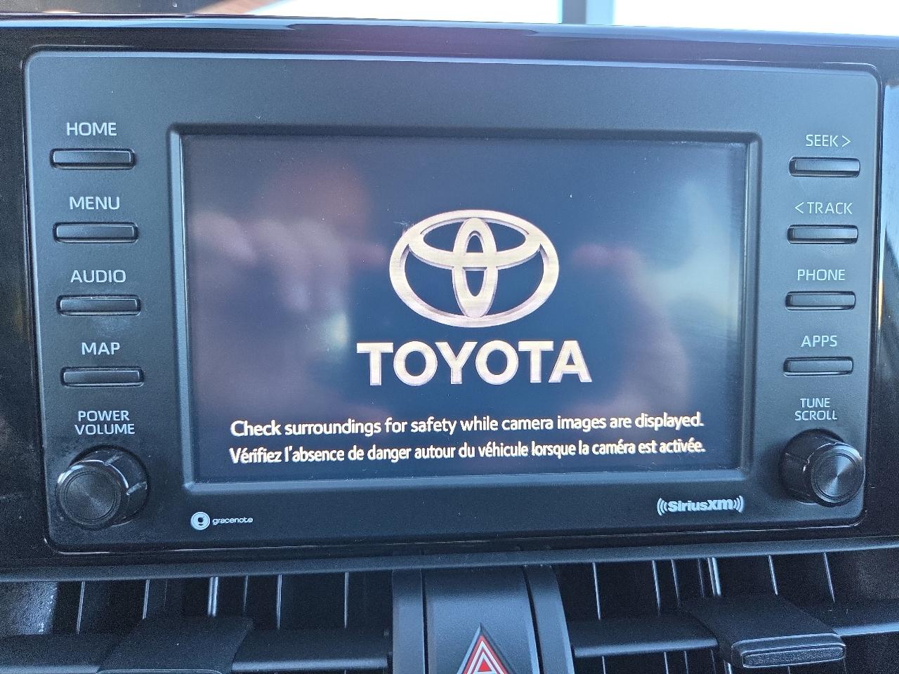 Toyota RAV4 LE AWD (Natl) 2022