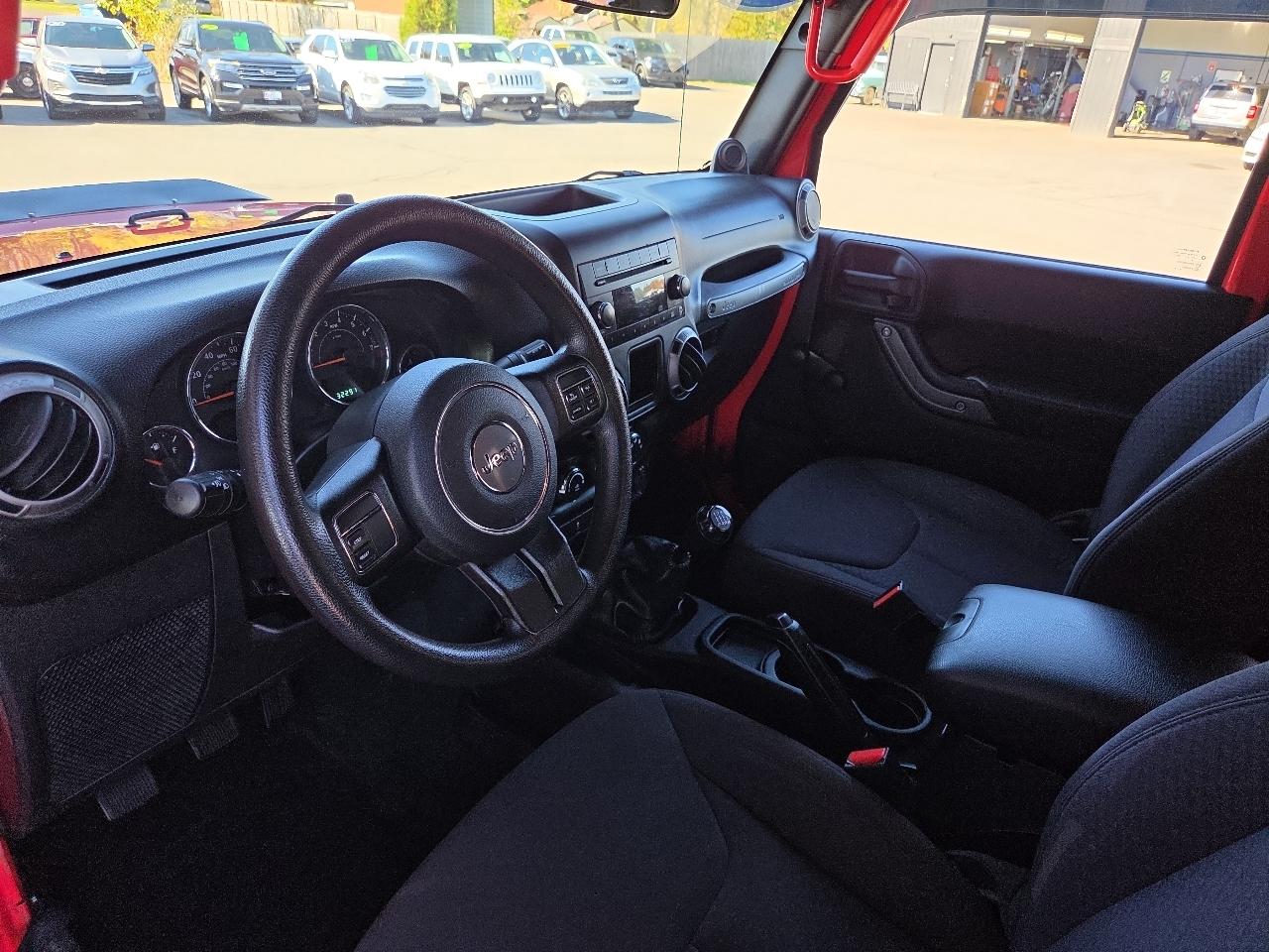 Jeep Wrangler 4WD 2dr Sport 2013