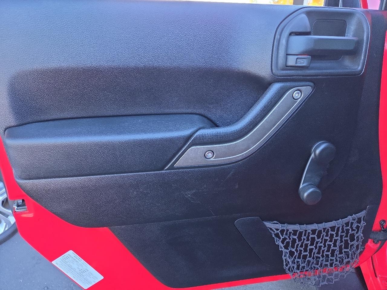 Jeep Wrangler 4WD 2dr Sport 2013
