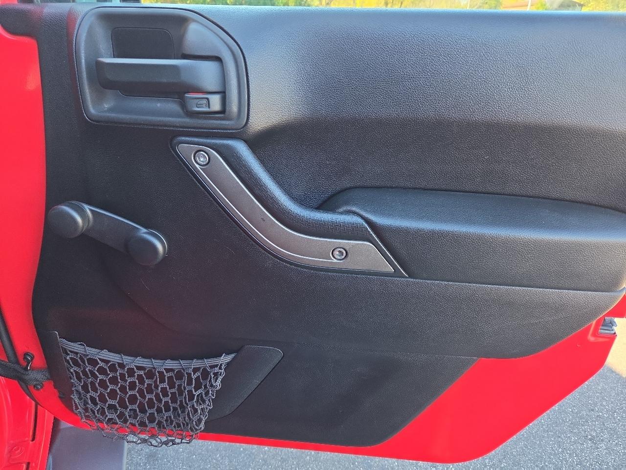 Jeep Wrangler 4WD 2dr Sport 2013