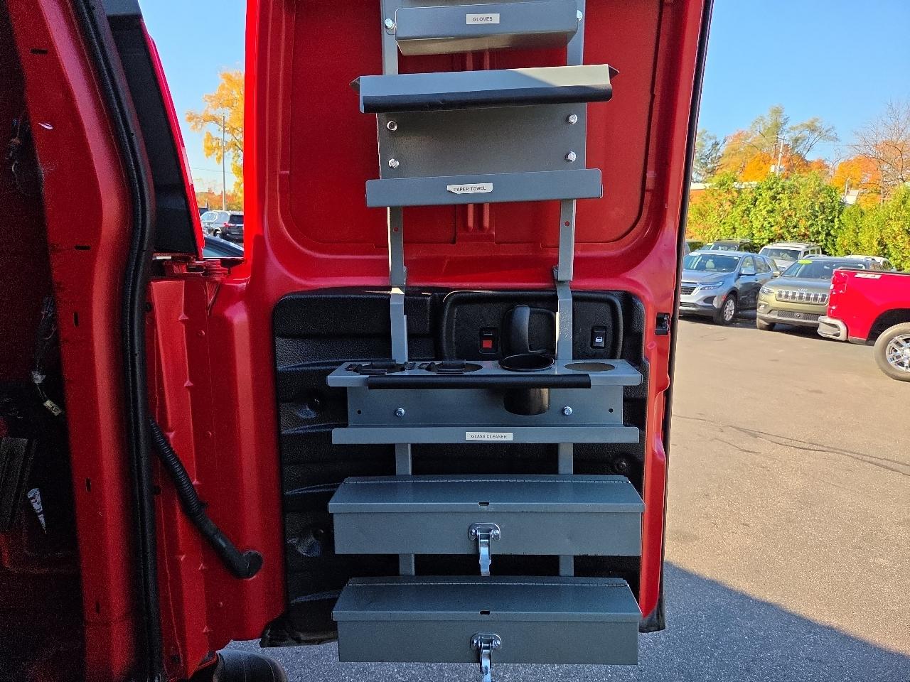 GMC Savana Cargo Van RWD 2500 135" 2019