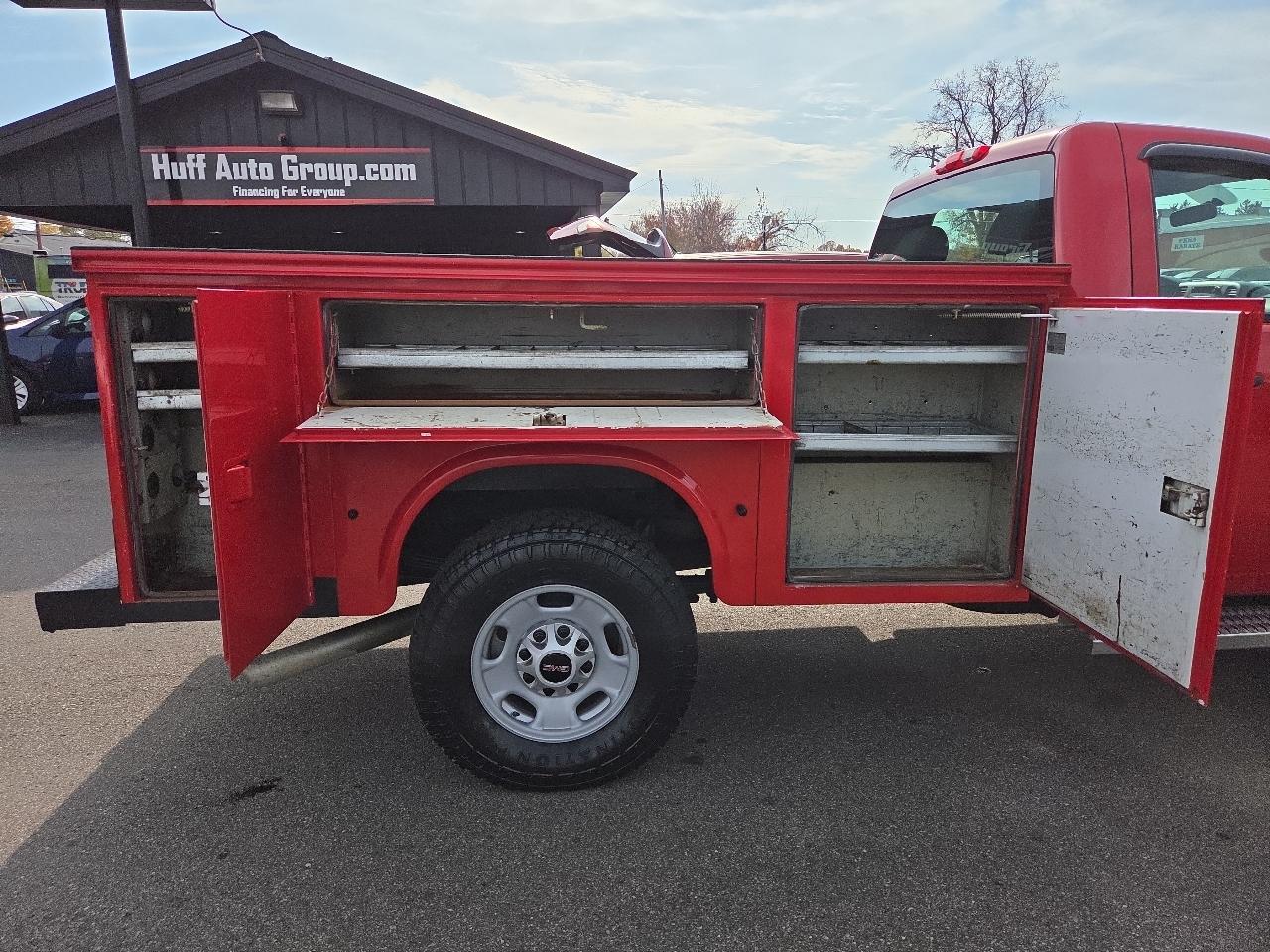 GMC Sierra 2500HD 4WD Reg Cab 133.7" Work Truck 2013