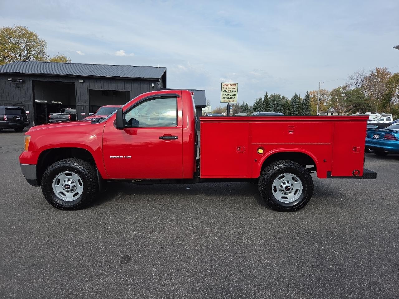 GMC Sierra 2500HD 4WD Reg Cab 133.7" Work Truck 2013