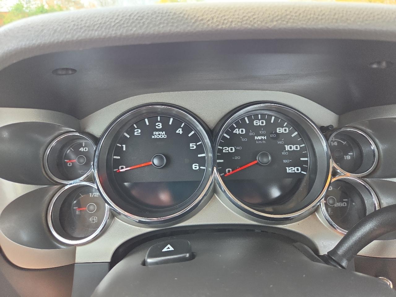 GMC Sierra 2500HD 4WD Reg Cab 133.7" Work Truck 2013