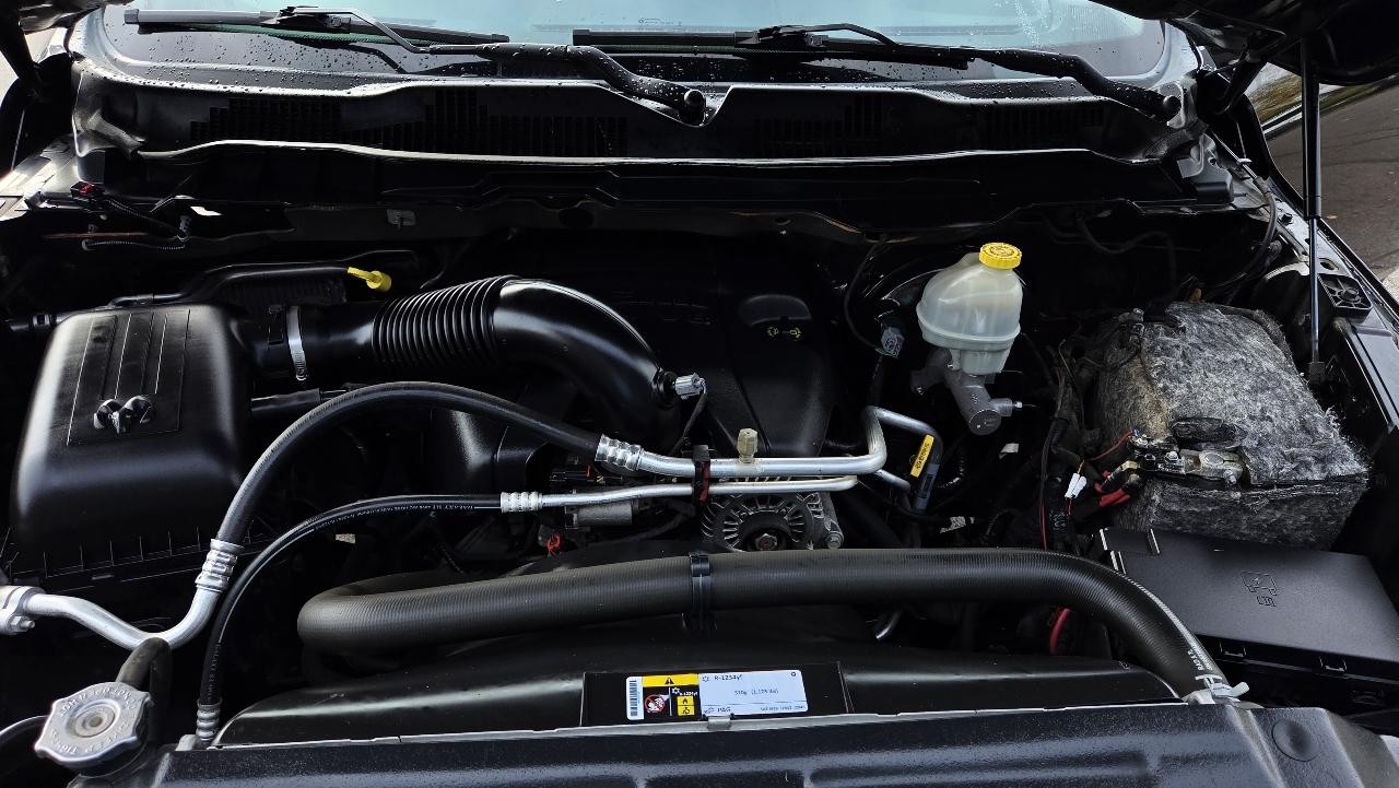 RAM 1500 4WD Reg Cab 140.5" Tradesman 2015