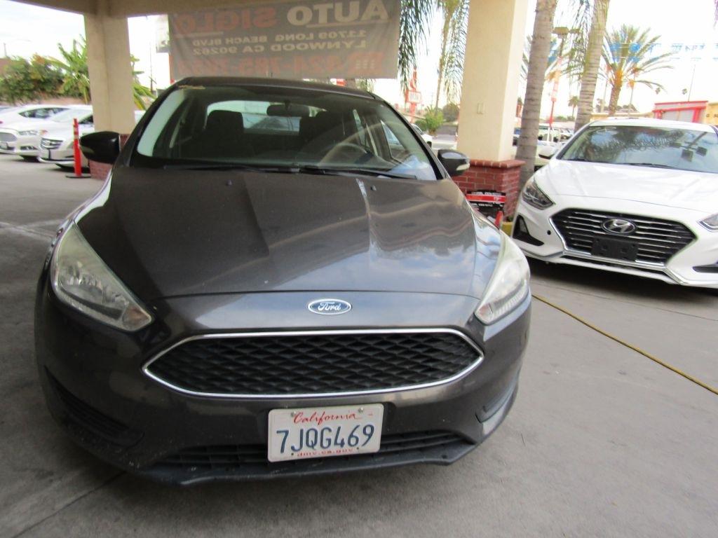 Ford Focus SE Sedan 2015