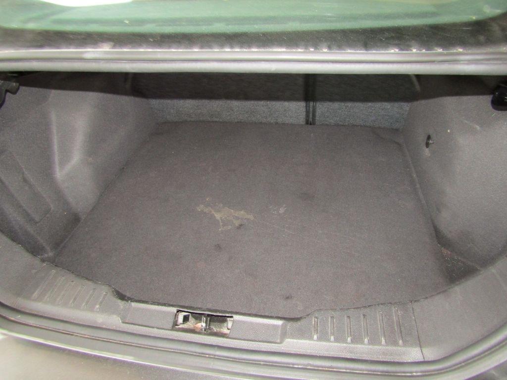 Ford Focus SE Sedan 2015