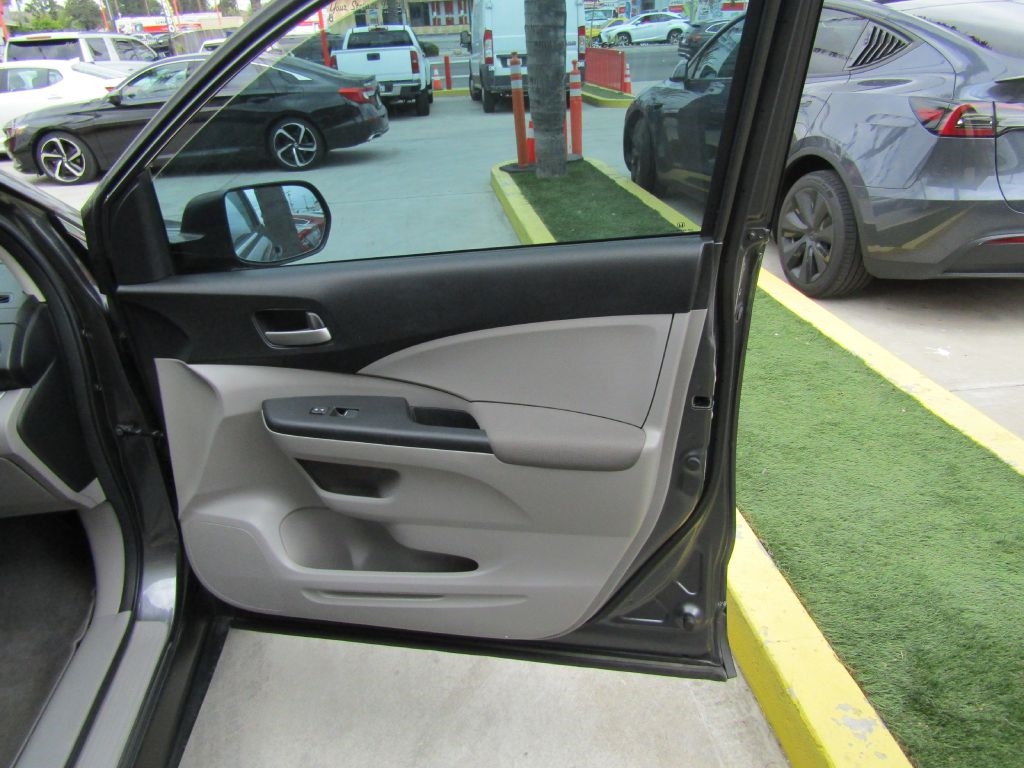 Honda CR-V LX 2WD 5-Speed AT 2014