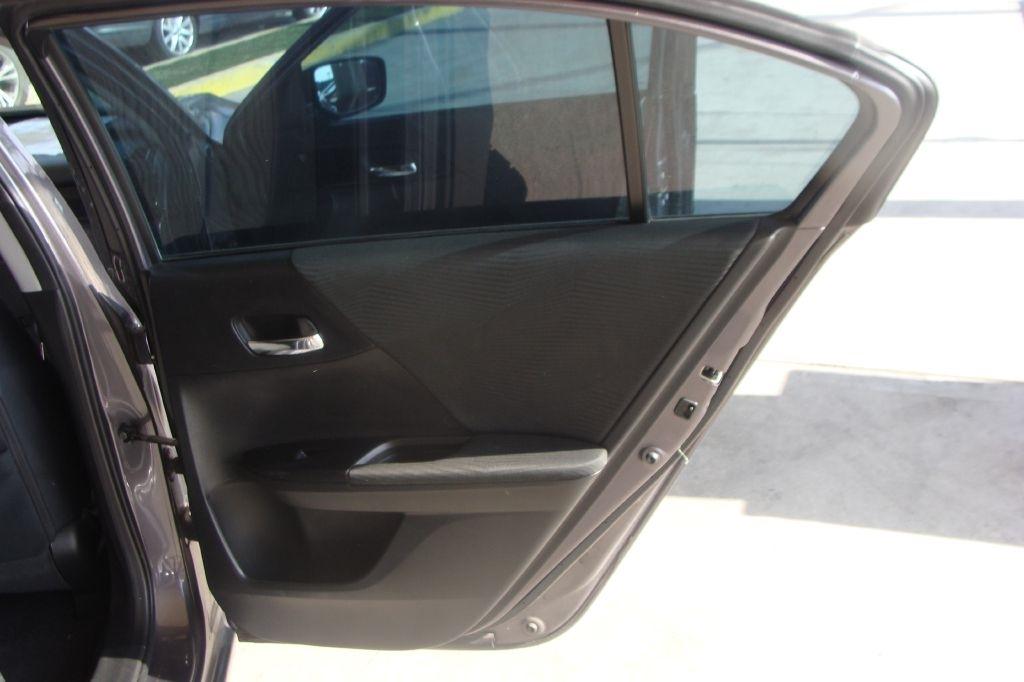 Honda Accord LX Sedan CVT 2017