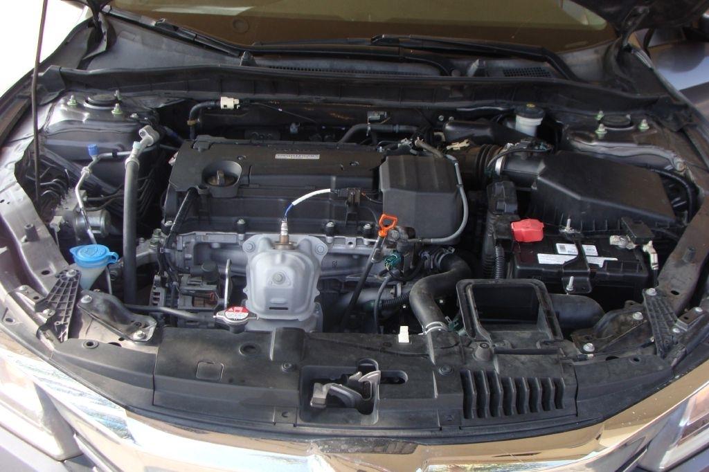 Honda Accord LX Sedan CVT 2017