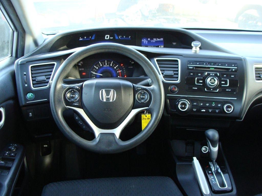 Honda Civic LX Sedan CVT 2015