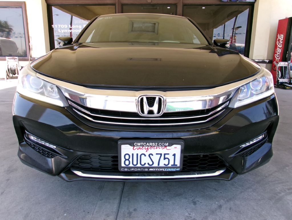 Honda Accord Sport Special Edition CVT 2017 Honda Accord Sport Special Edition CVT 2017