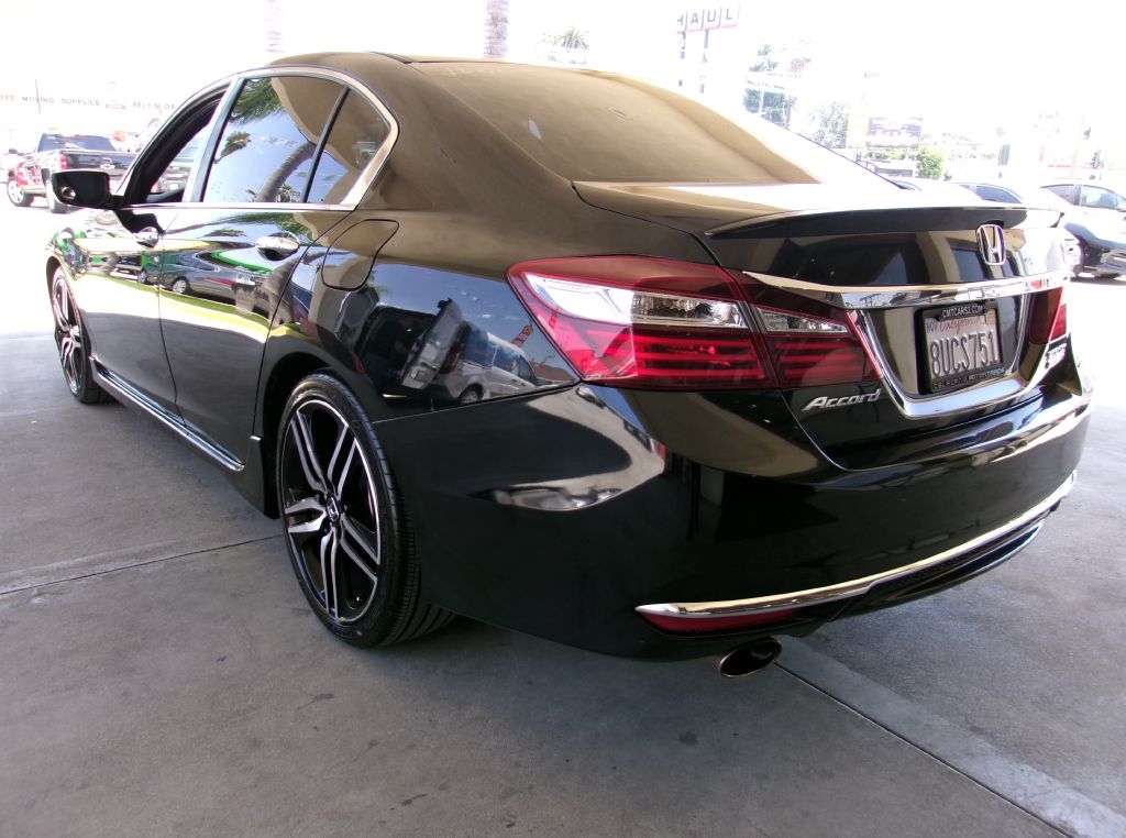 Honda Accord Sport Special Edition CVT 2017 Honda Accord Sport Special Edition CVT 2017