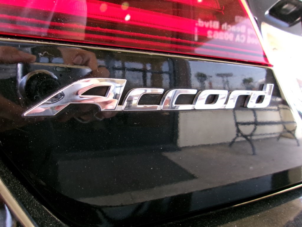 Honda Accord Sport Special Edition CVT 2017 Honda Accord Sport Special Edition CVT 2017