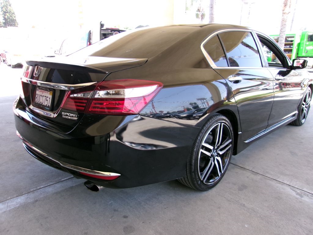 Honda Accord Sport Special Edition CVT 2017 Honda Accord Sport Special Edition CVT 2017