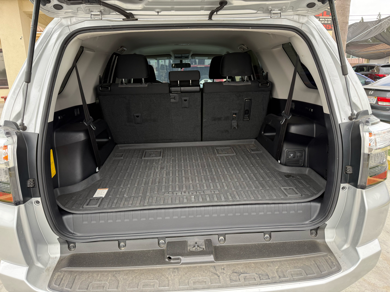 Toyota 4Runner SR5 2WD 2018