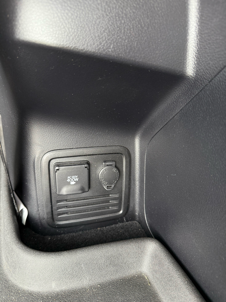 Toyota 4Runner SR5 2WD 2018